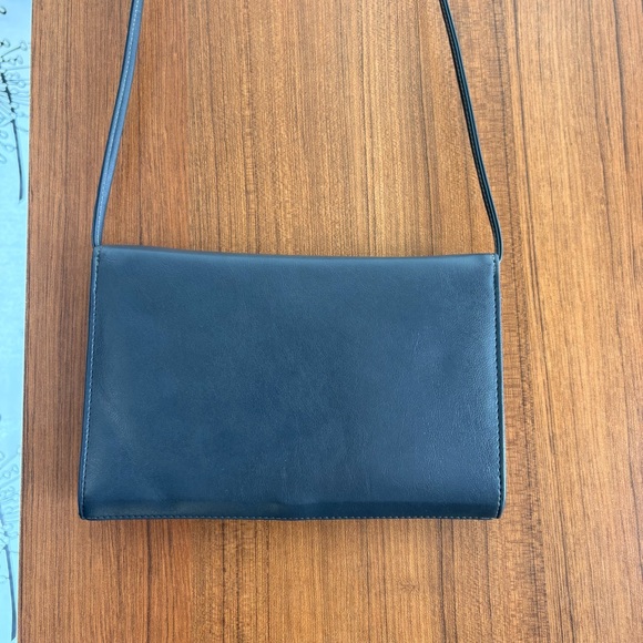 Vintage Style Grey Faux Leather Crossbody Bag Snakeskin Embossed Detail - Picture 6 of 7